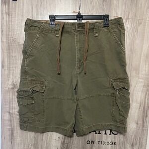Wonderwall Broken In Cargo Shorts Army Green Mens Size 36